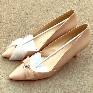 Nine West pale pink pumps